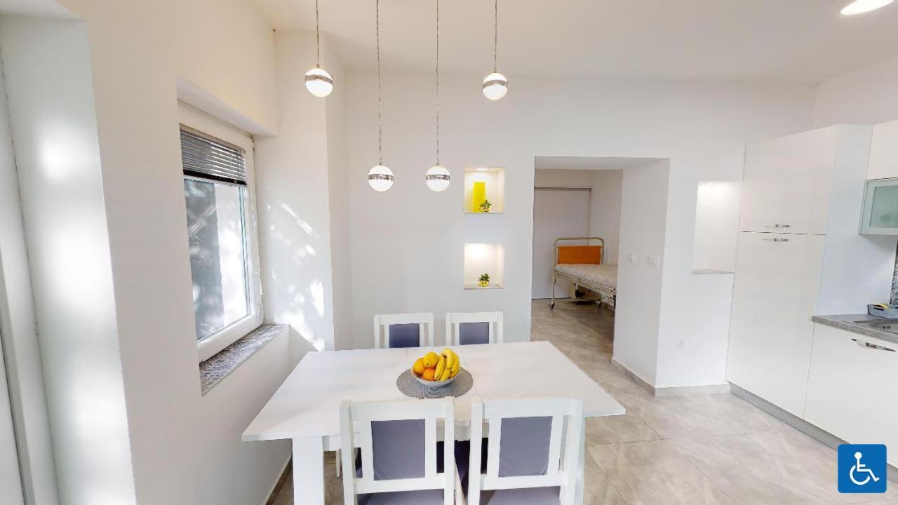 Apartments Mare Pula Dış mekan fotoğraf