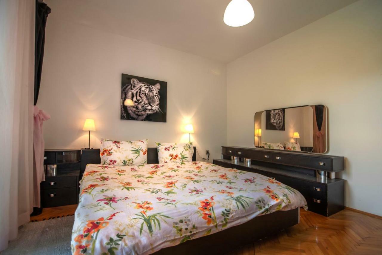 Apartments Mare Pula Dış mekan fotoğraf